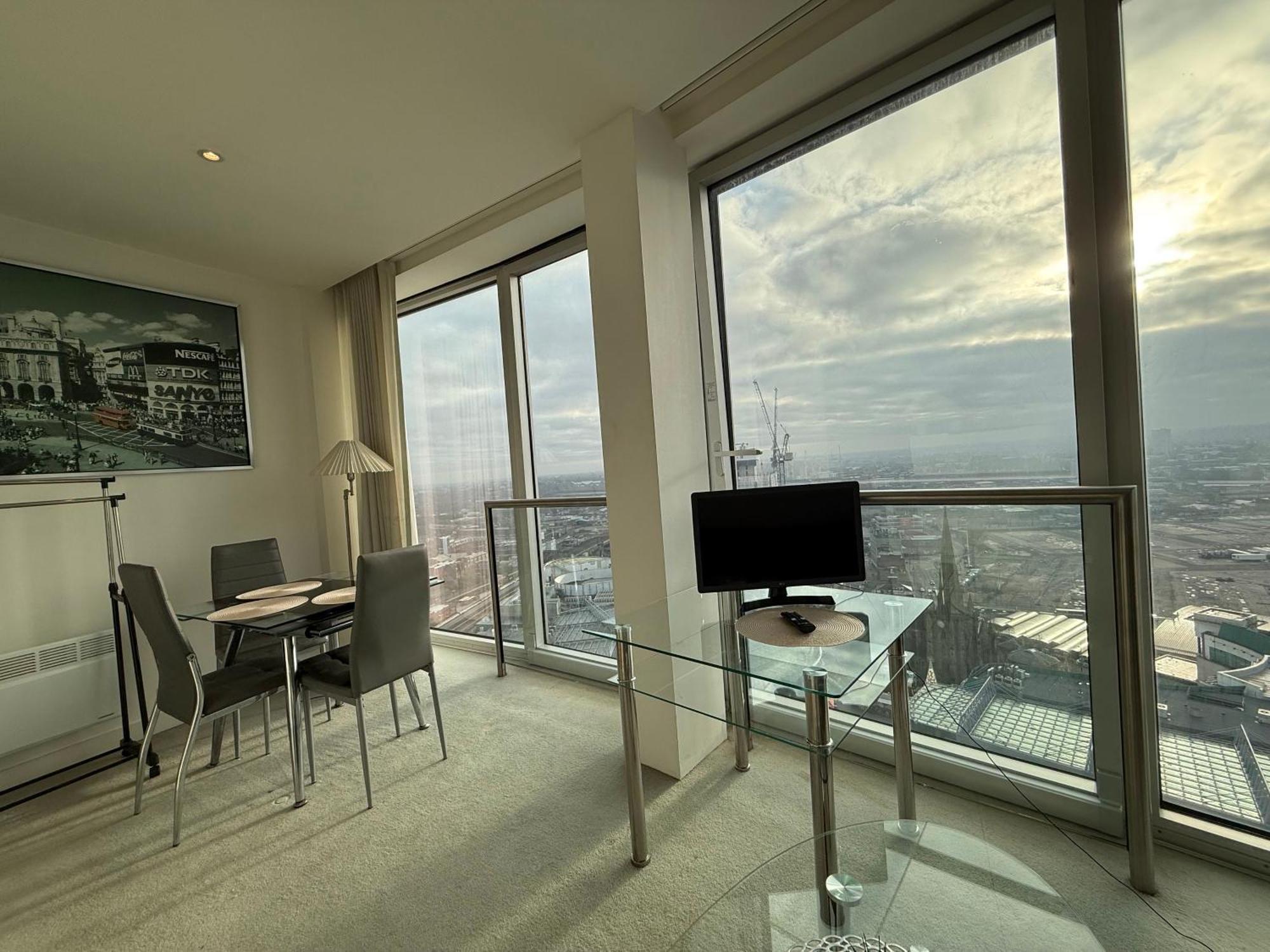 ברמינגהאם Stunning!!! City-Center!! Retreat With Modern Amenities מראה חיצוני תמונה